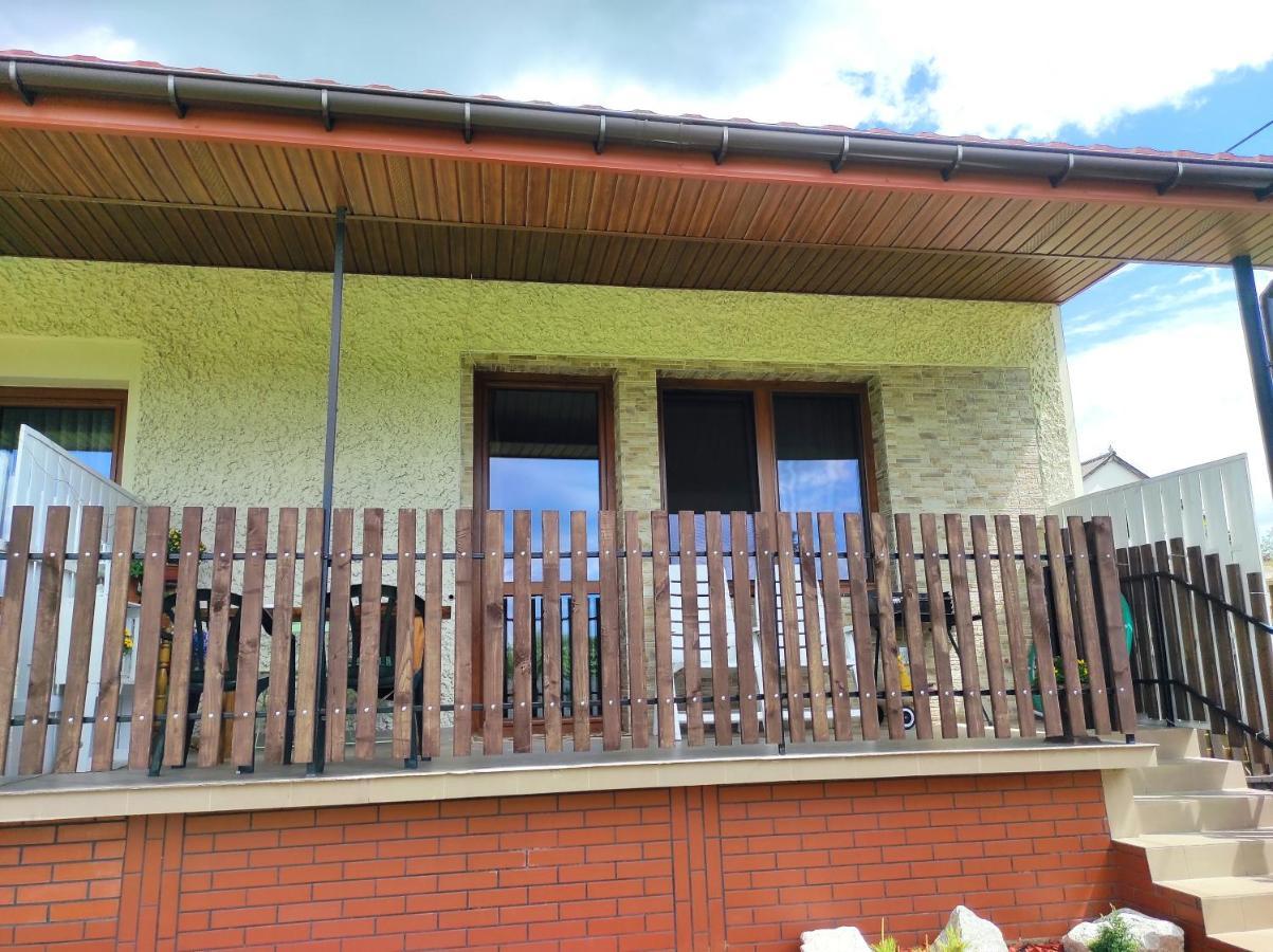 Agroturystyka Kobylnica Nad Wisla Esterno foto